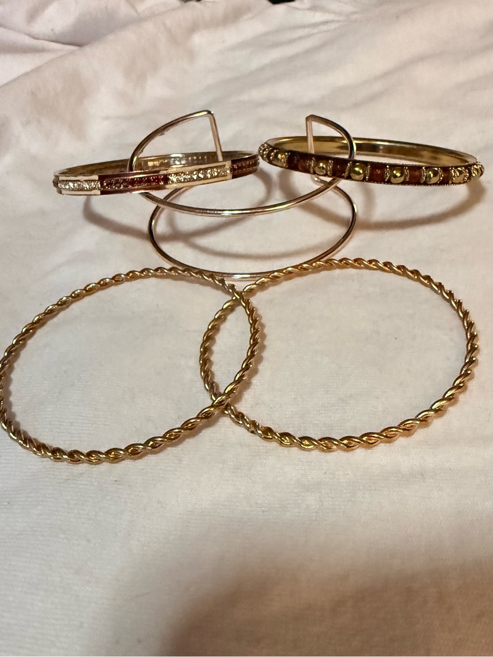 Lot of 5 Vintage Gold Tone Bangle & Cuff Bracelet Set, Size 7.5
